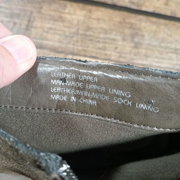 Earth Malta Suede Leather Ankle Bootie Sz 8 B Boho Patchwork Chunky Green Gray - Picture 11 of 12